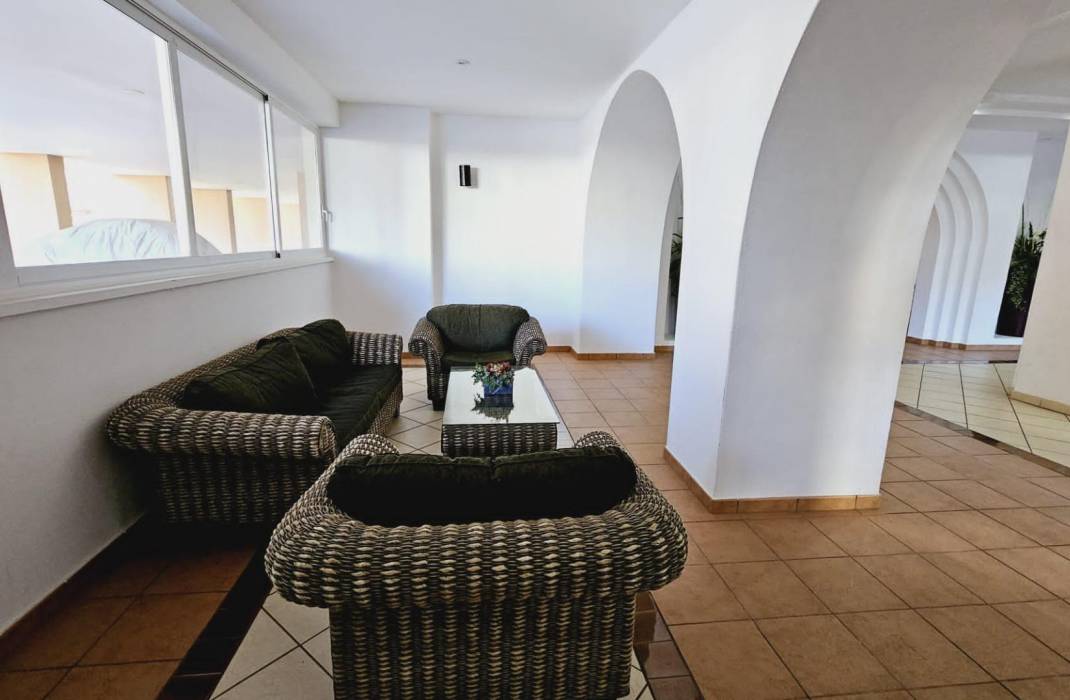 Resale - Apartment - Torrevieja - Playa del cura