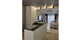 Resale - Apartment - Torrevieja - Playa del cura