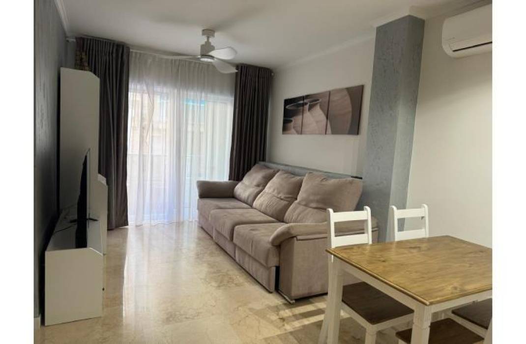 Resale - Apartment - Torrevieja - Playa del cura