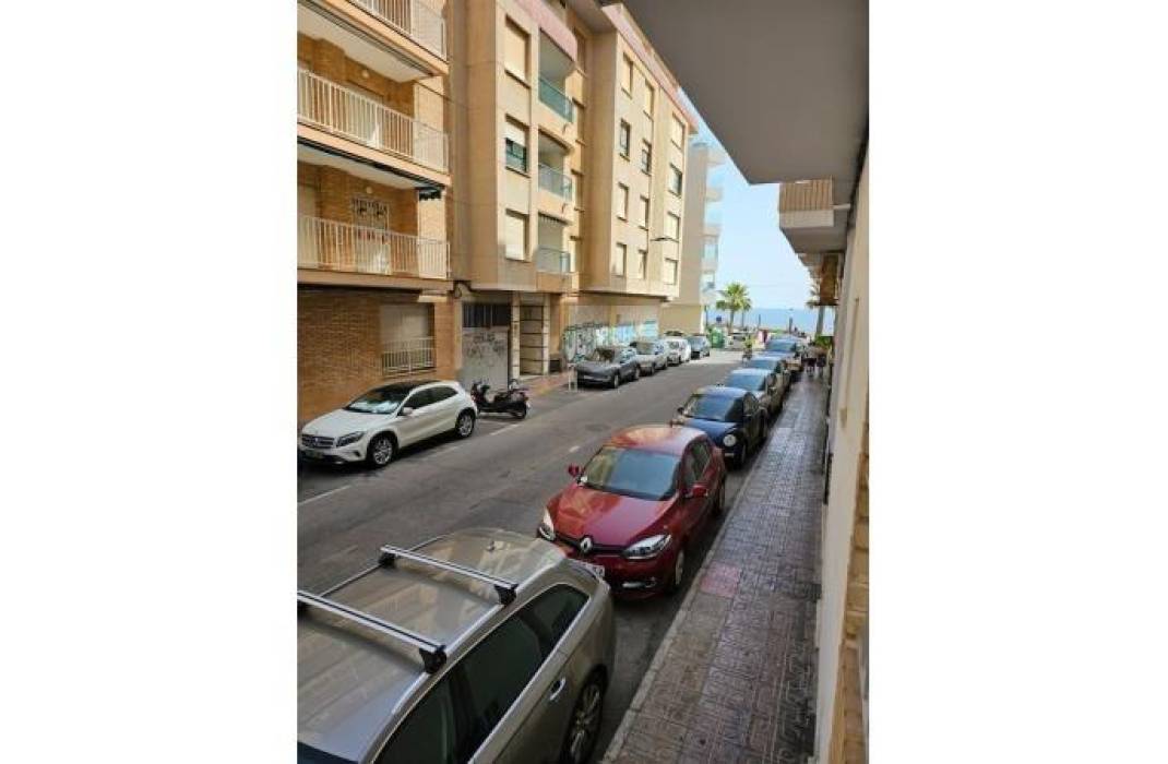 Resale - Apartment - Torrevieja - Playa del cura