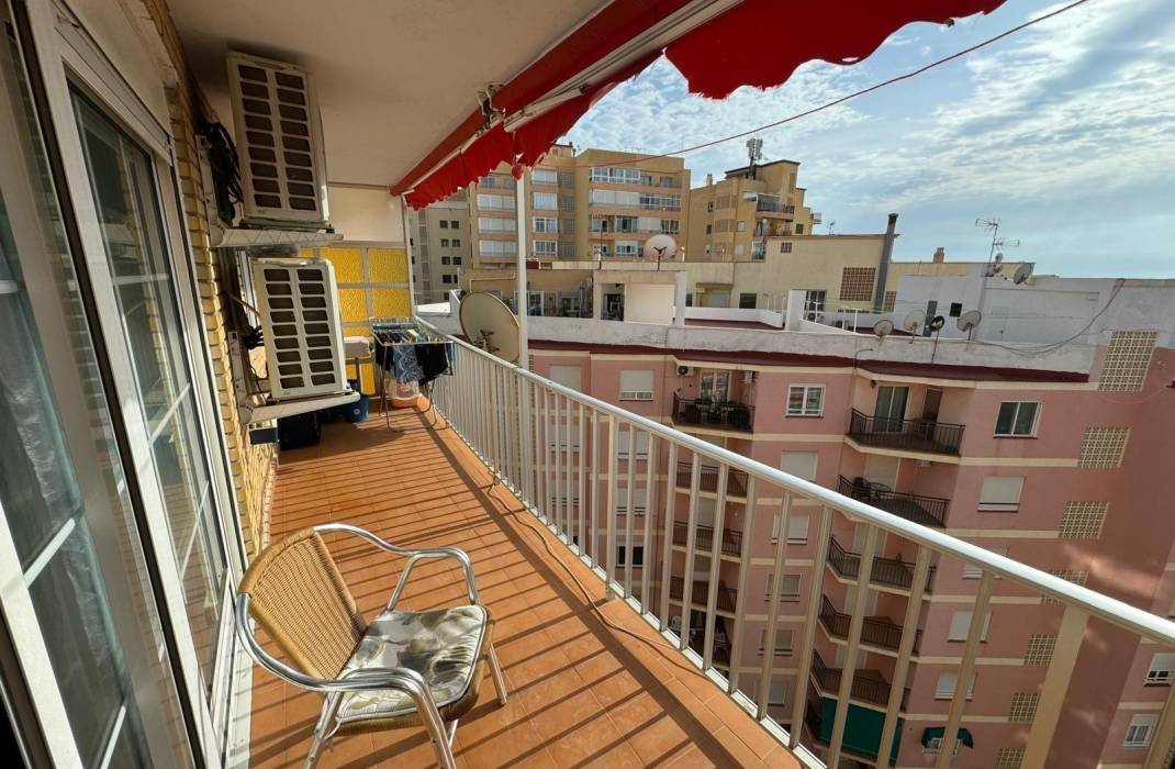 Resale - Apartment - Torrevieja - Playa del cura