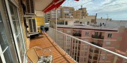 Resale - Apartment - Torrevieja - Playa del cura