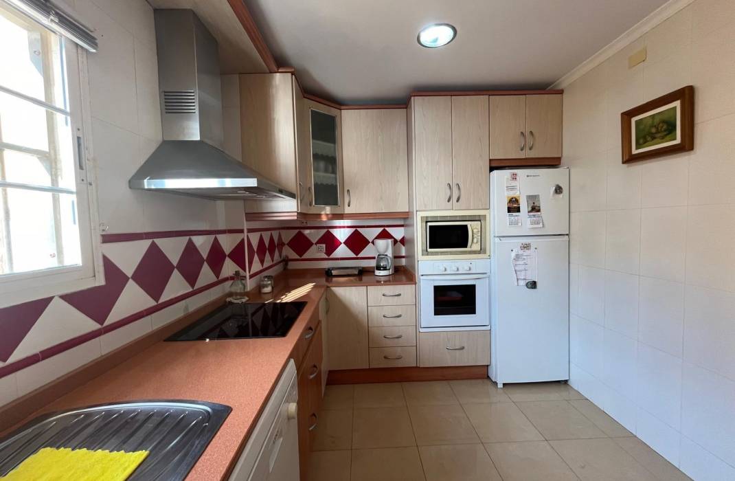 Resale - Apartment - Torrevieja - Playa del cura