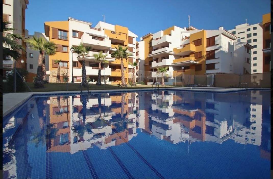 Resale - Apartment - Torrevieja - Punta prima