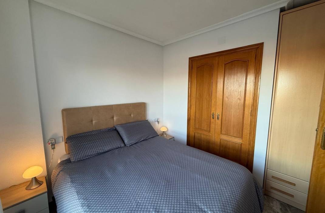 Resale - Apartment - Torrevieja - Punta prima