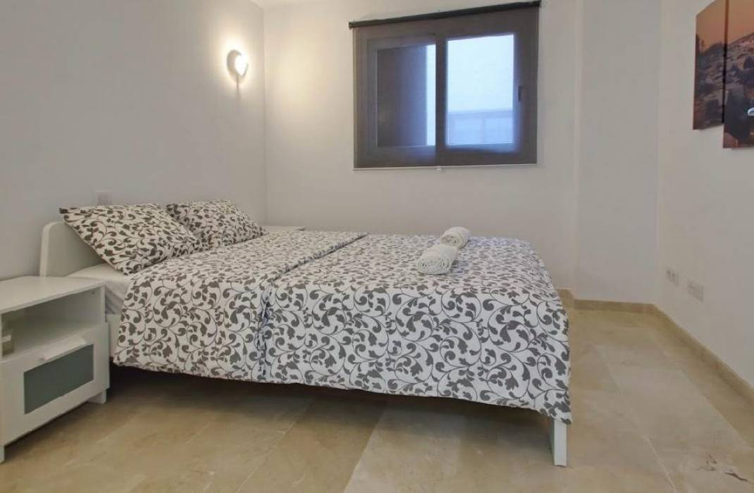 Resale - Apartment - Torrevieja - Punta prima