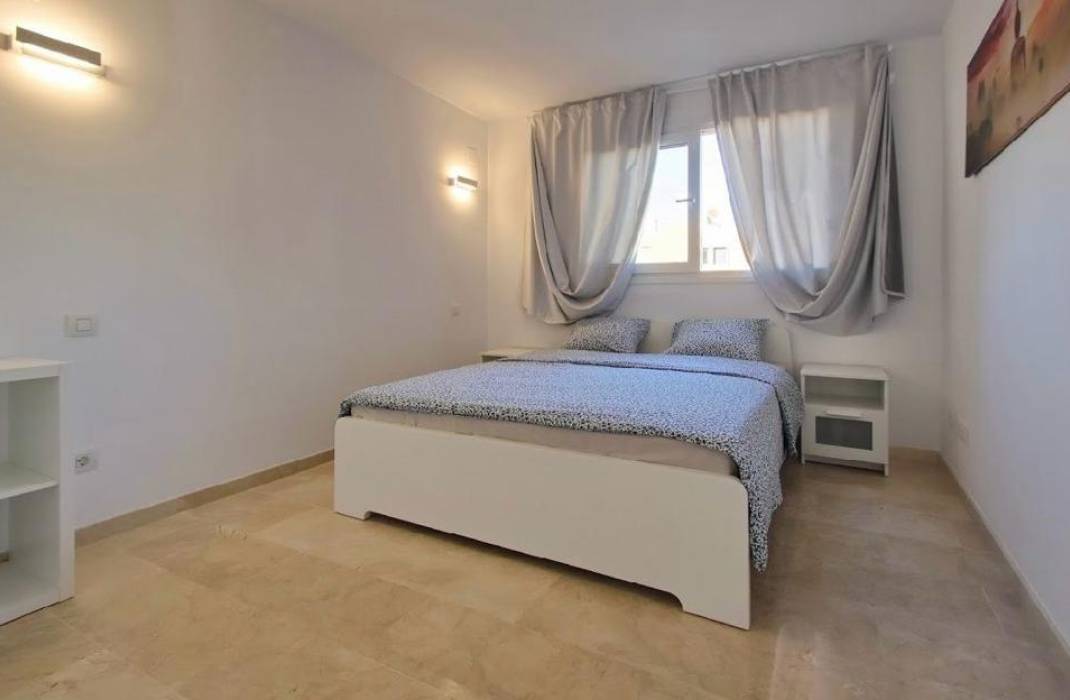 Resale - Apartment - Torrevieja - Punta prima