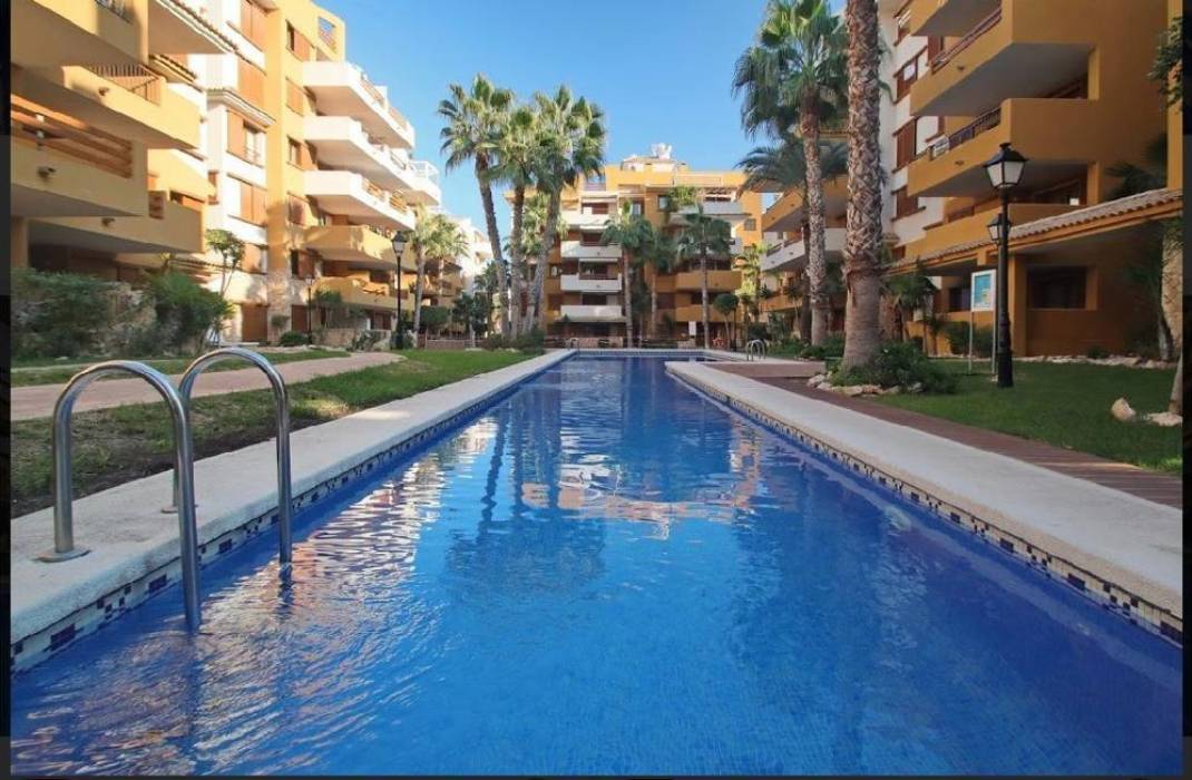 Resale - Apartment - Torrevieja - Punta prima