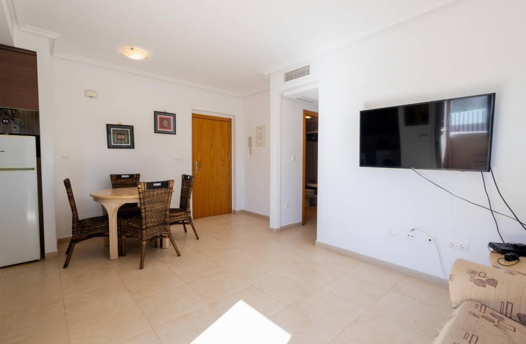 Resale - Apartment - Torrevieja - Punta prima