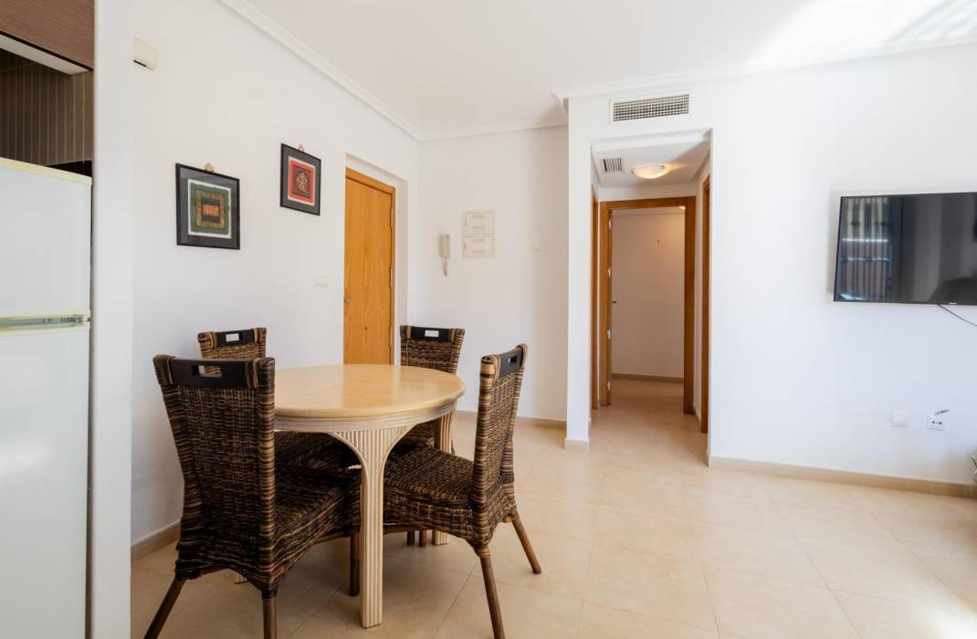 Resale - Apartment - Torrevieja - Punta prima