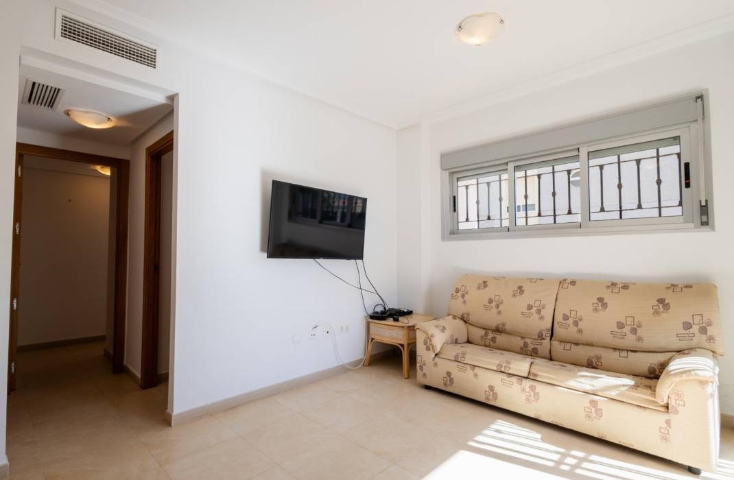 Resale - Apartment - Torrevieja - Punta prima