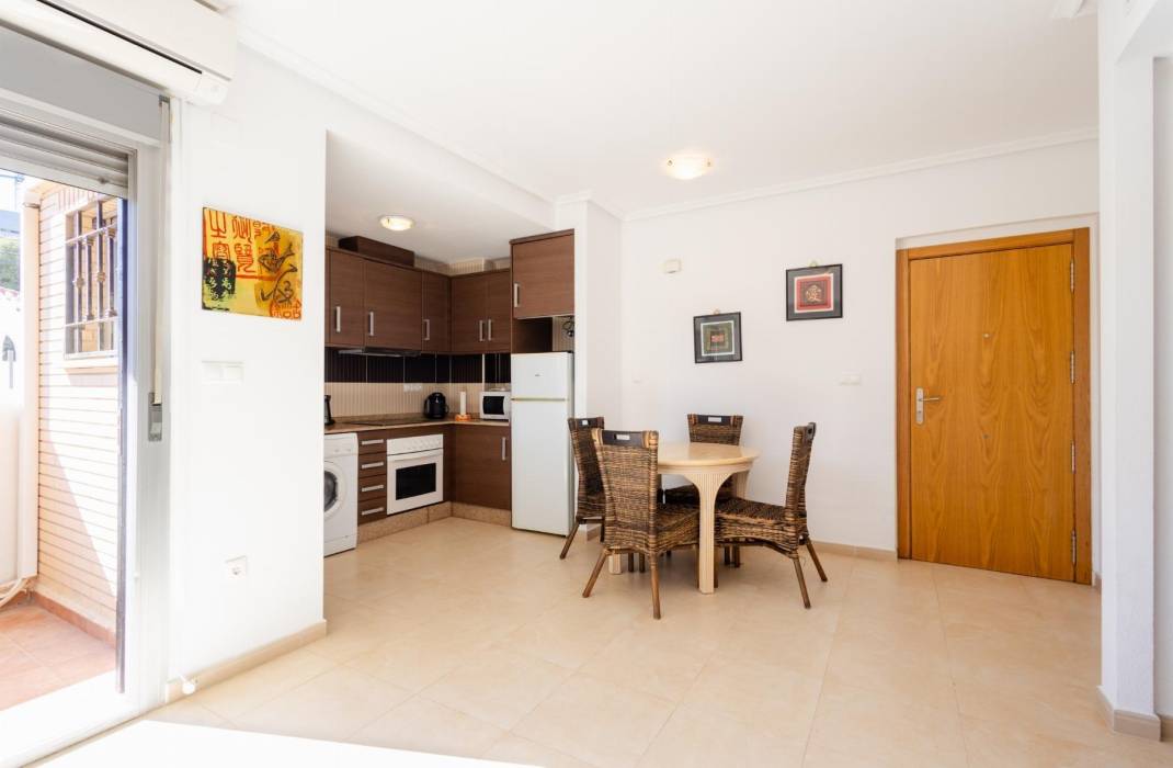 Resale - Apartment - Torrevieja - Punta prima