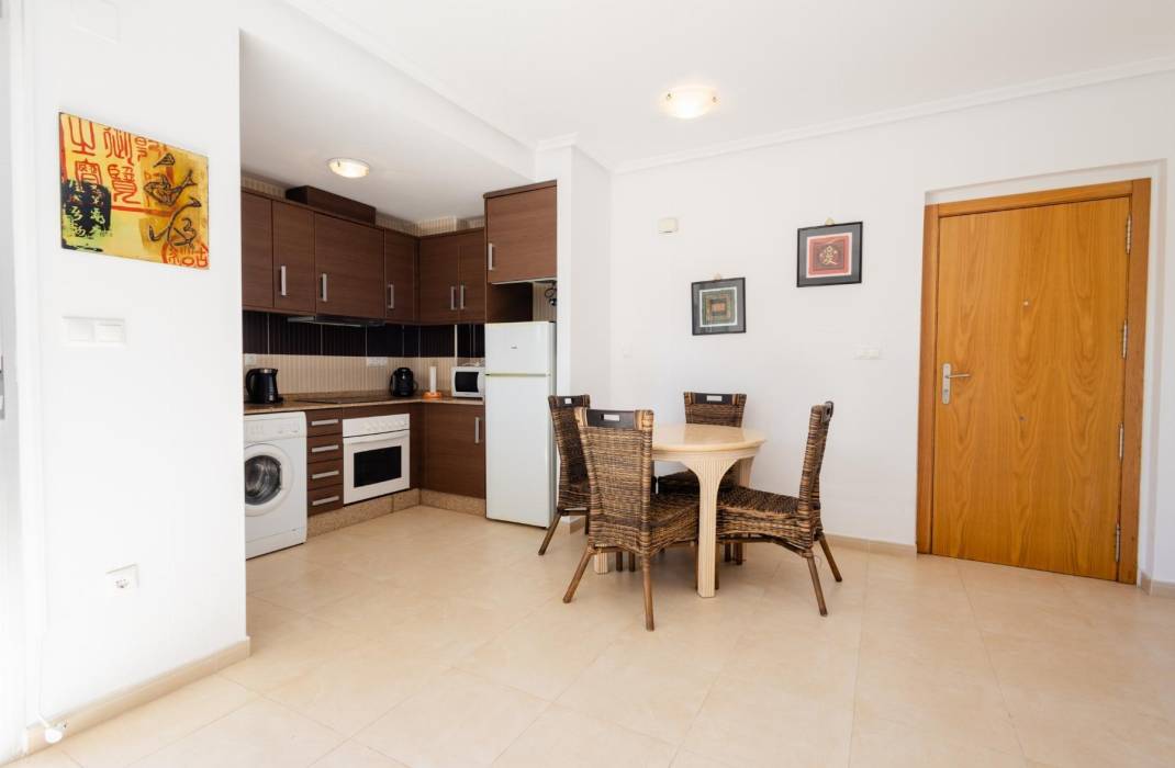 Resale - Apartment - Torrevieja - Punta prima