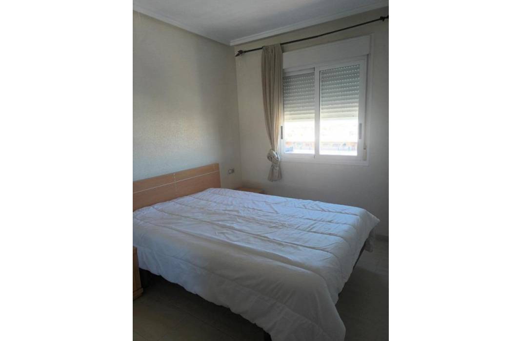 Resale - Apartment - Torrevieja - Sector 25