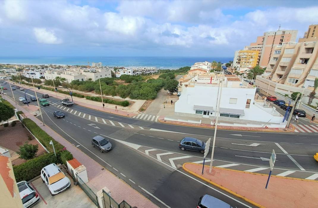 Resale - Apartment - Torrevieja - Torreblanca