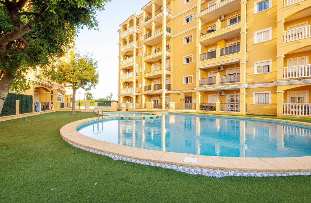 Resale - Apartment - Torrevieja - Torreblanca