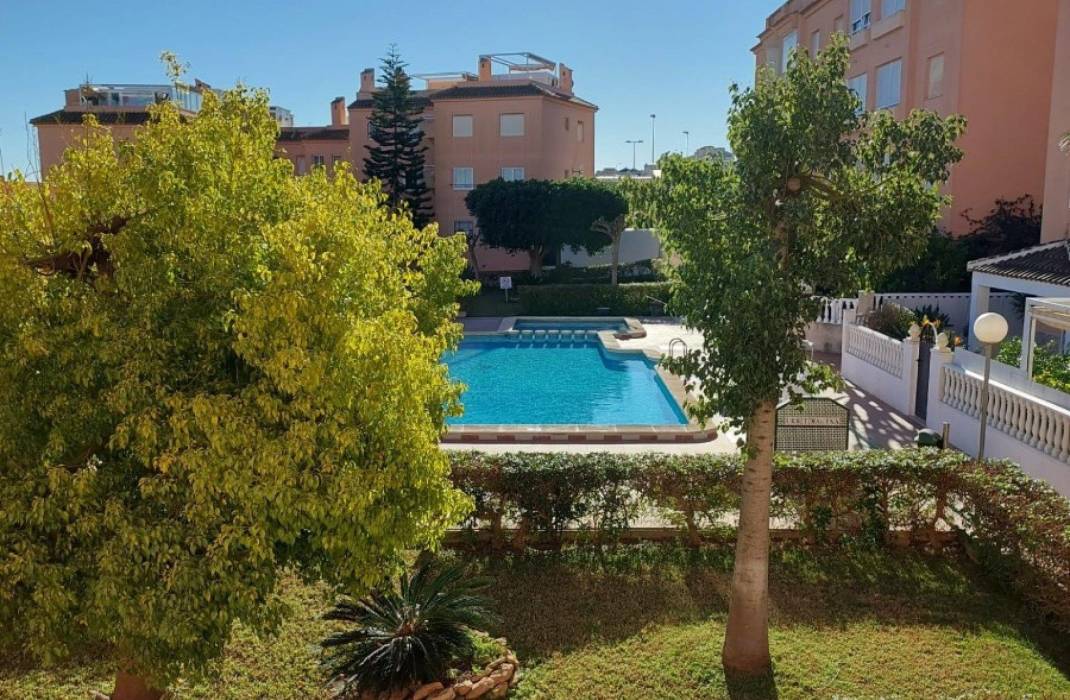 Resale - Apartment - Torrevieja - Torreblanca