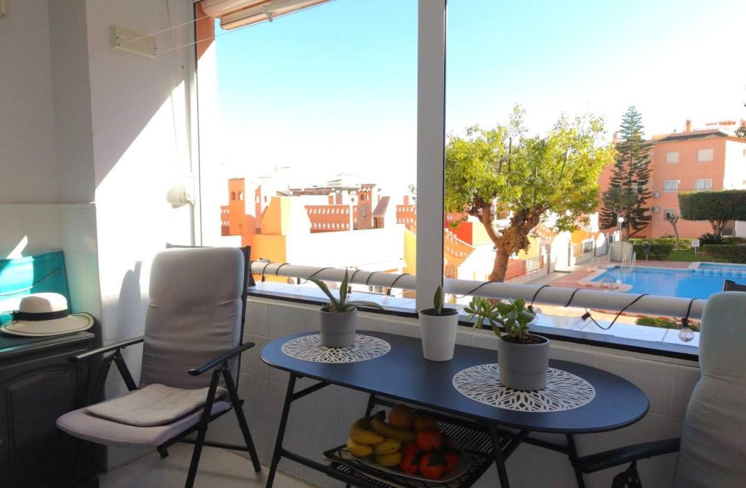 Resale - Apartment - Torrevieja - Torreblanca