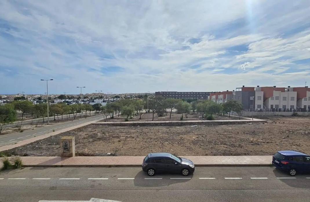 Resale - Apartment - Torrevieja - Torrejón