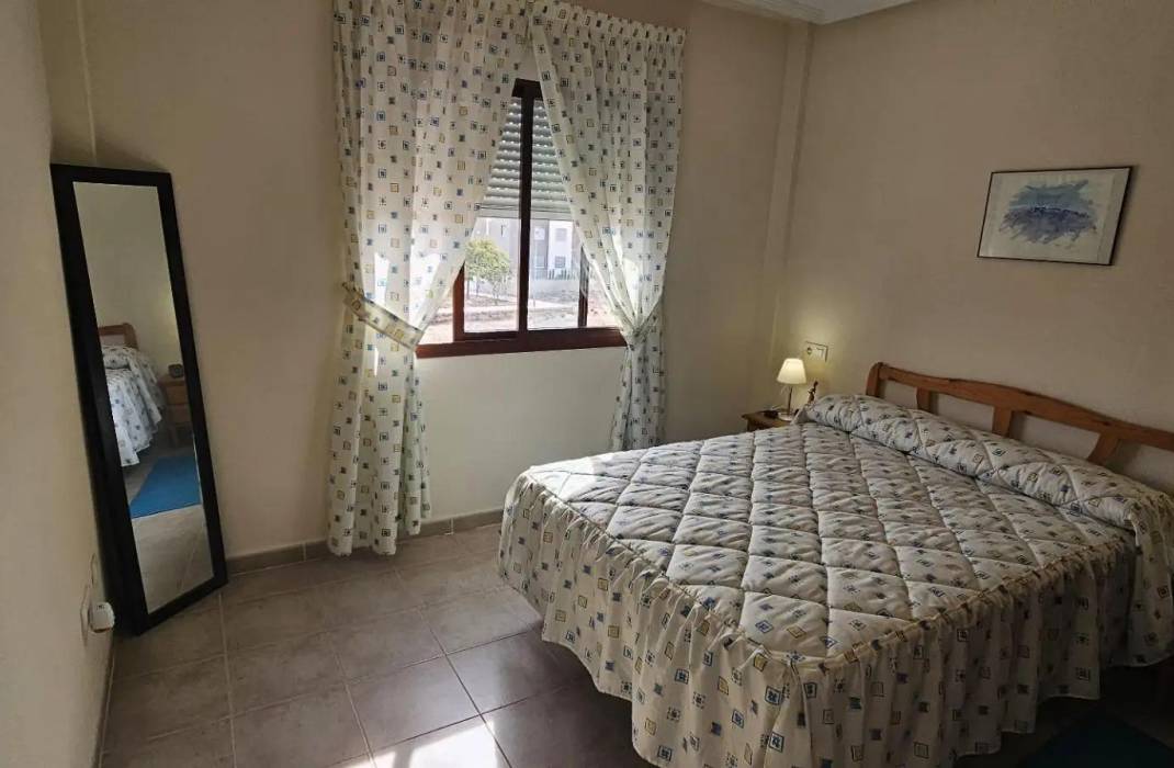 Resale - Apartment - Torrevieja - Torrejón