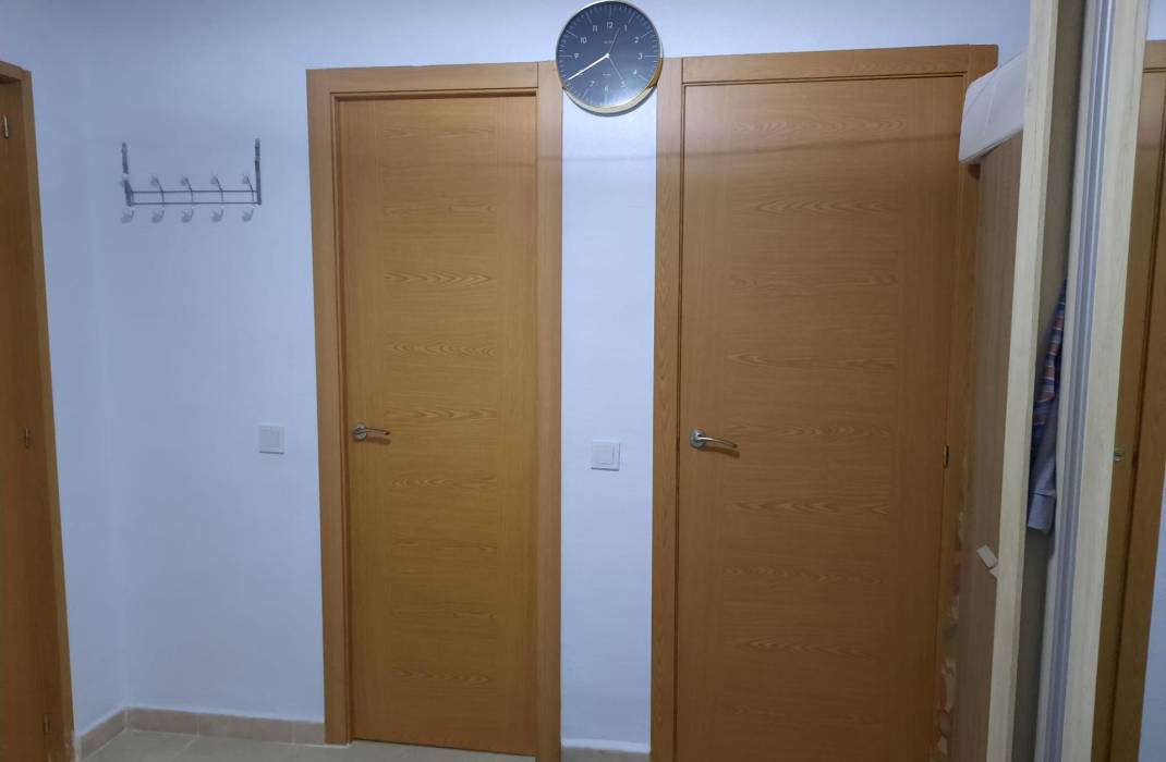 Resale - Apartment - Torrevieja - Torretas