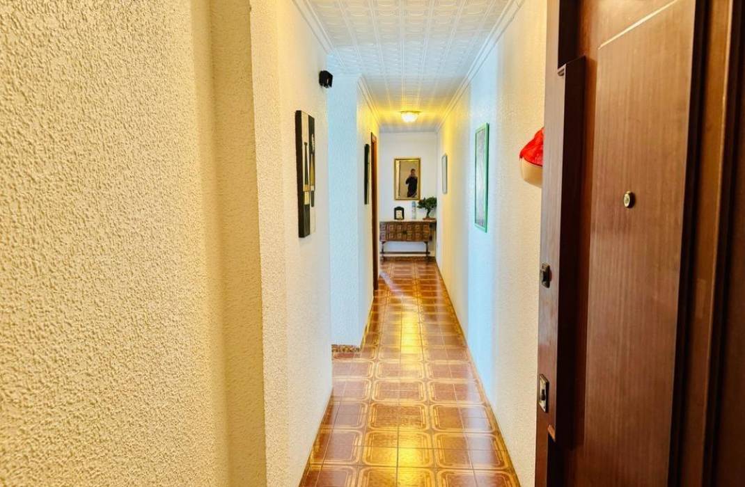 Resale - Apartment - Torrevieja - torrevieja