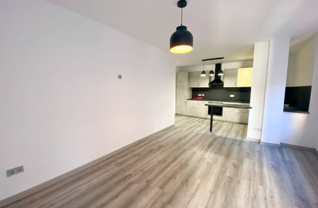 Resale - Apartment - Torrevieja - torrevieja