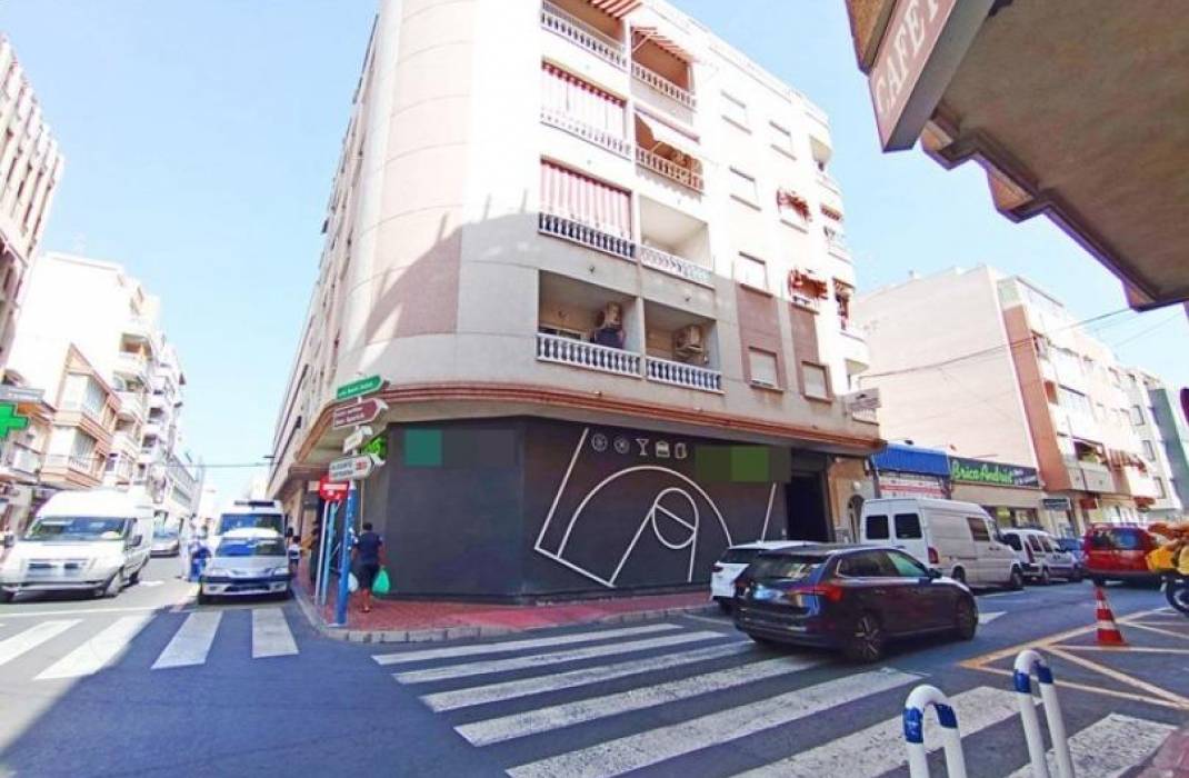 Resale - Apartment - Torrevieja - torrevieja