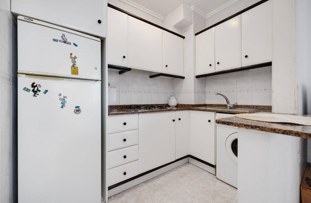 Resale - Apartment - Torrevieja - torrevieja