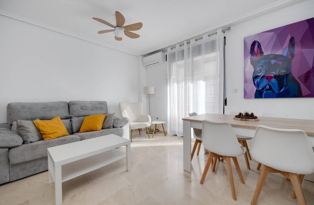 Resale - Apartment - Torrevieja - torrevieja