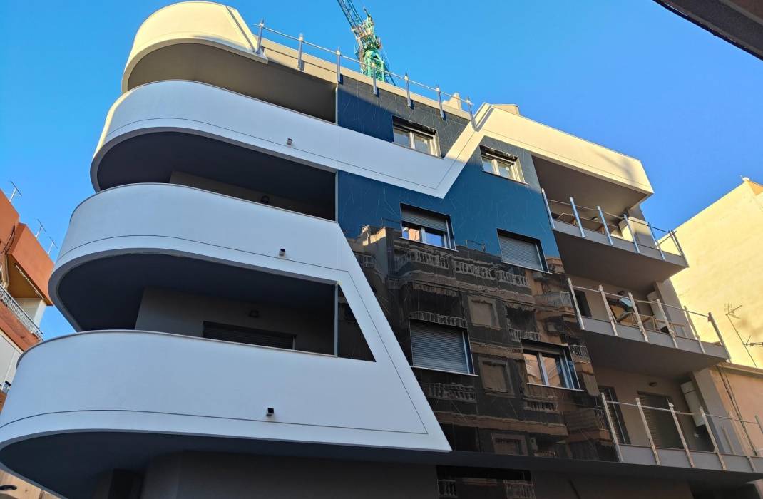 Resale - Apartment - Torrevieja - torrevieja