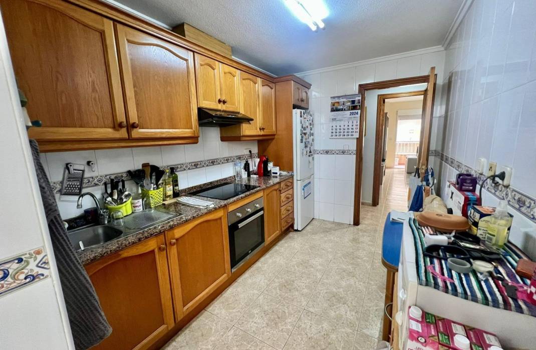 Resale - Apartment - Torrevieja - torrevieja