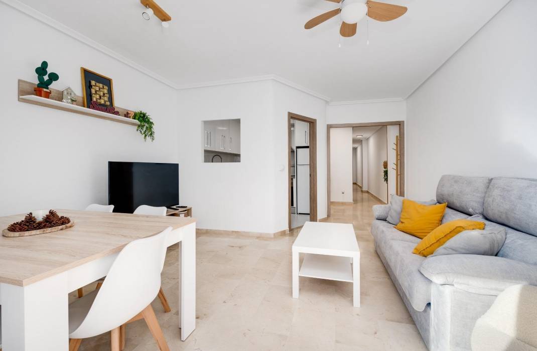 Resale - Apartment - Torrevieja - torrevieja