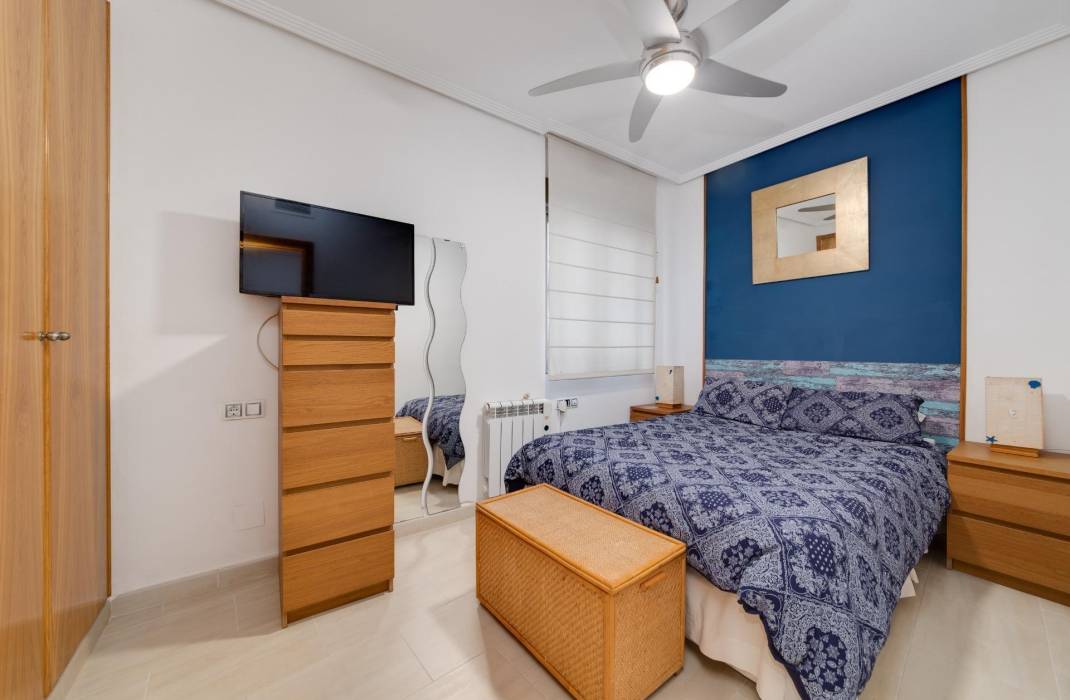 Resale - Apartment - Torrevieja - torrevieja