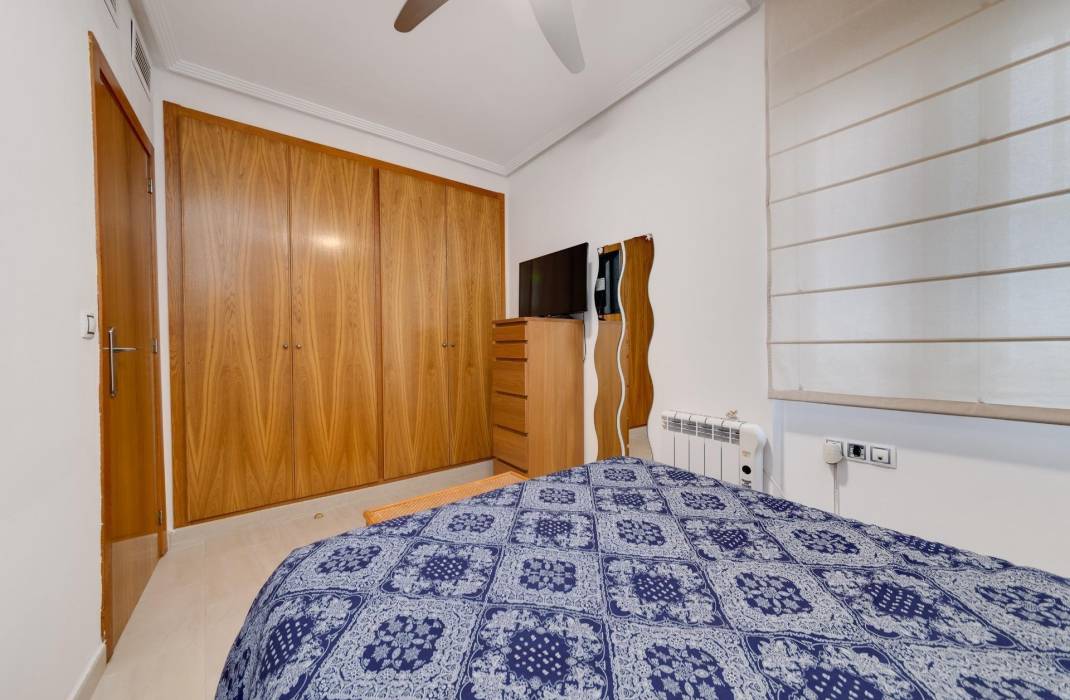 Resale - Apartment - Torrevieja - torrevieja