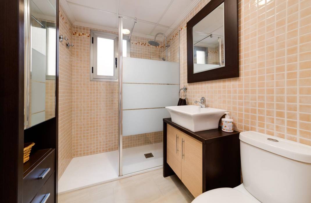 Resale - Apartment - Torrevieja - torrevieja