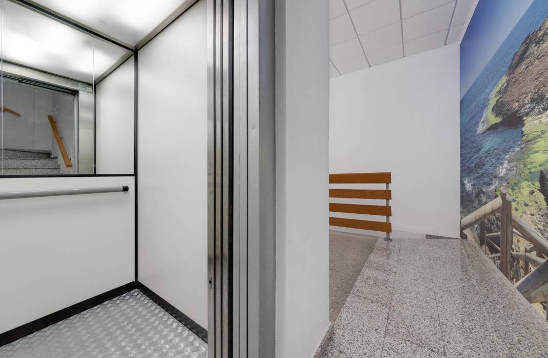 Resale - Apartment - Torrevieja - torrevieja