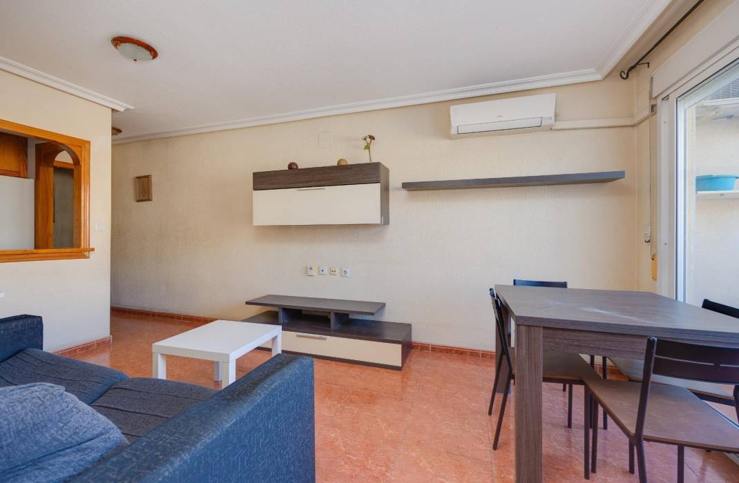 Resale - Apartment - Torrevieja - torrevieja