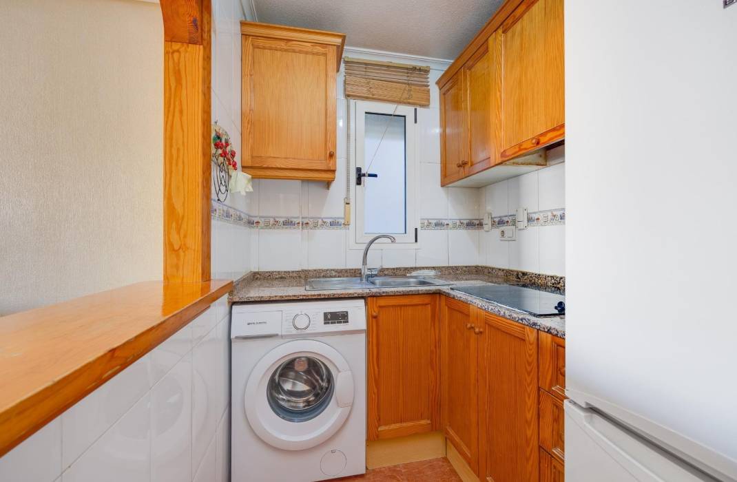 Resale - Apartment - Torrevieja - torrevieja
