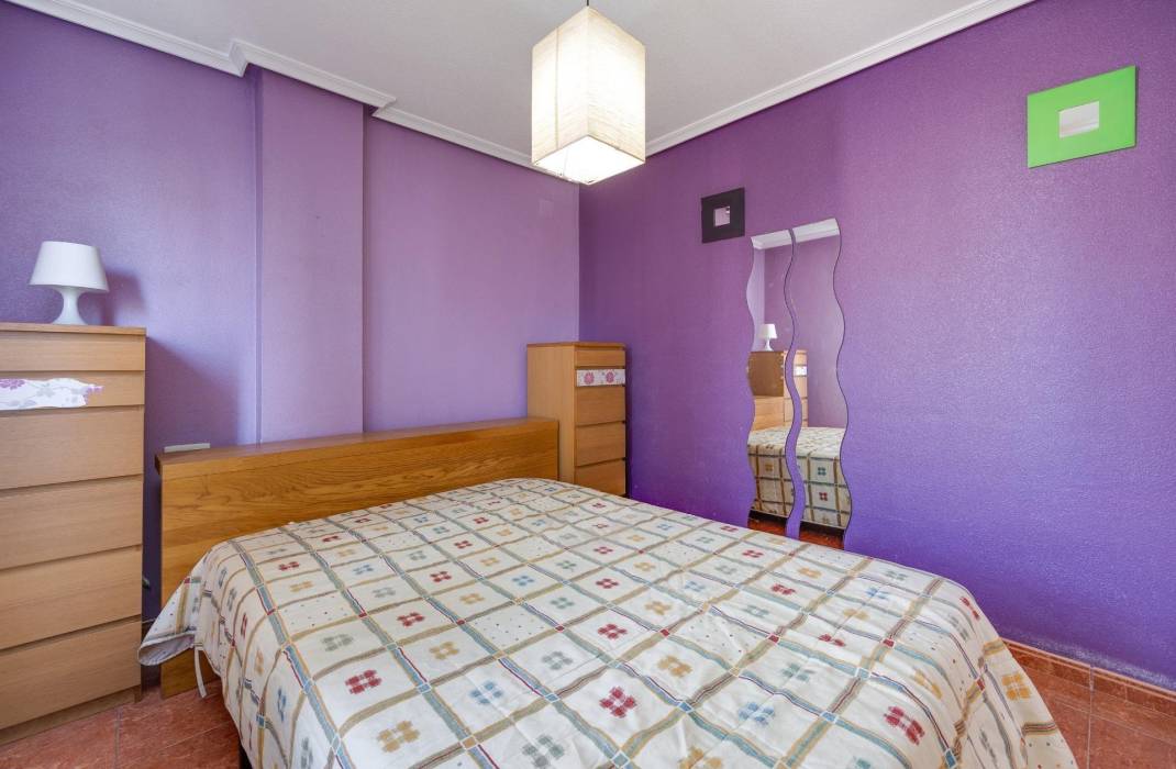 Resale - Apartment - Torrevieja - torrevieja