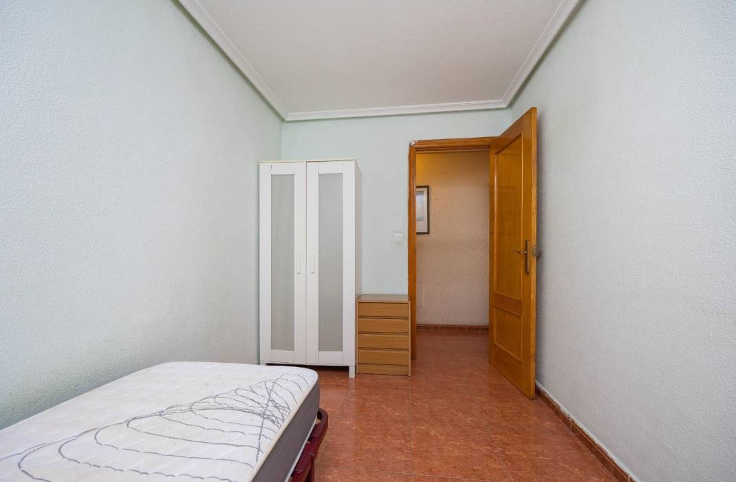 Resale - Apartment - Torrevieja - torrevieja