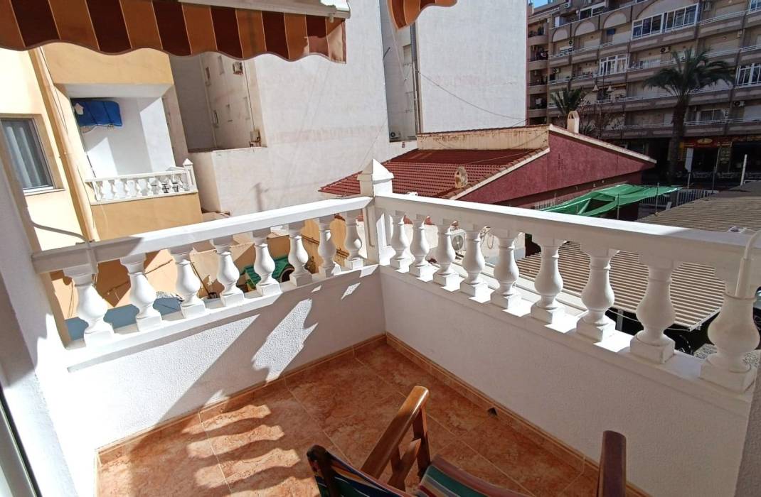 Resale - Apartment - Torrevieja - torrevieja