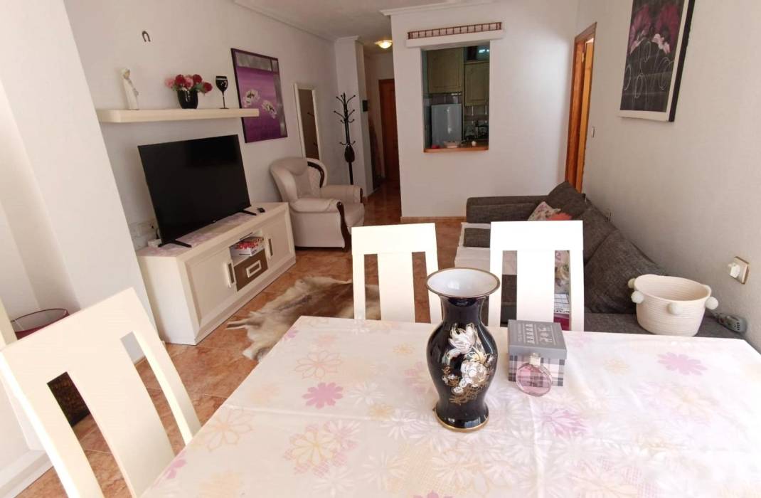 Resale - Apartment - Torrevieja - torrevieja