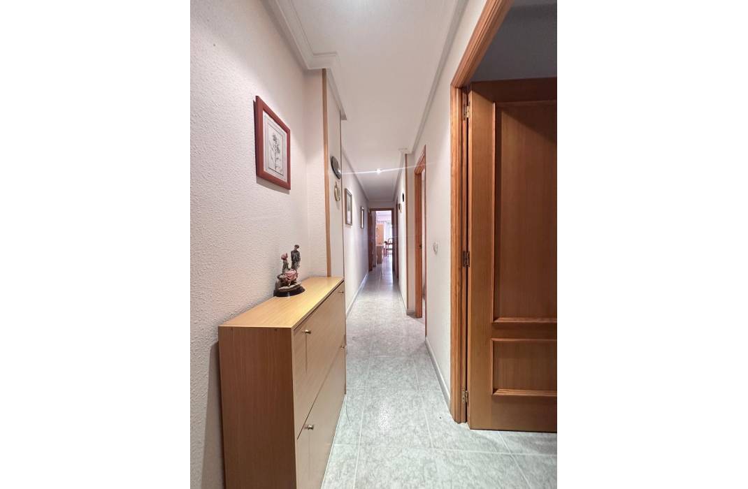 Resale - Apartment - Torrevieja - torrevieja