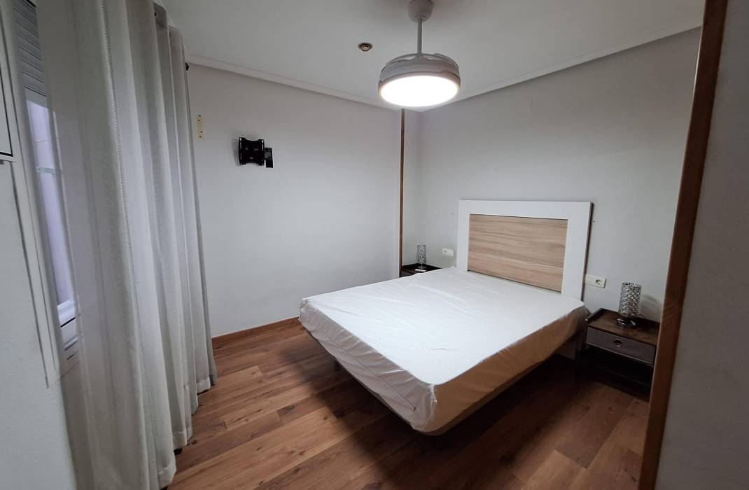 Resale - Apartment - Torrevieja - torrevieja