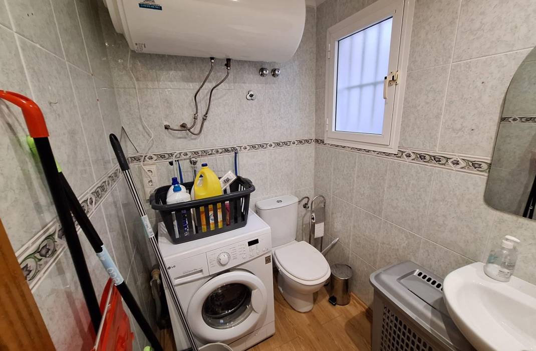 Resale - Apartment - Torrevieja - torrevieja