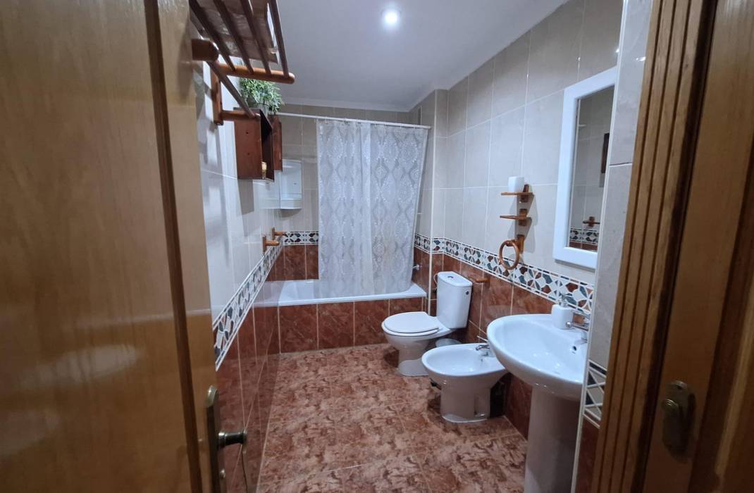 Resale - Apartment - Torrevieja - torrevieja