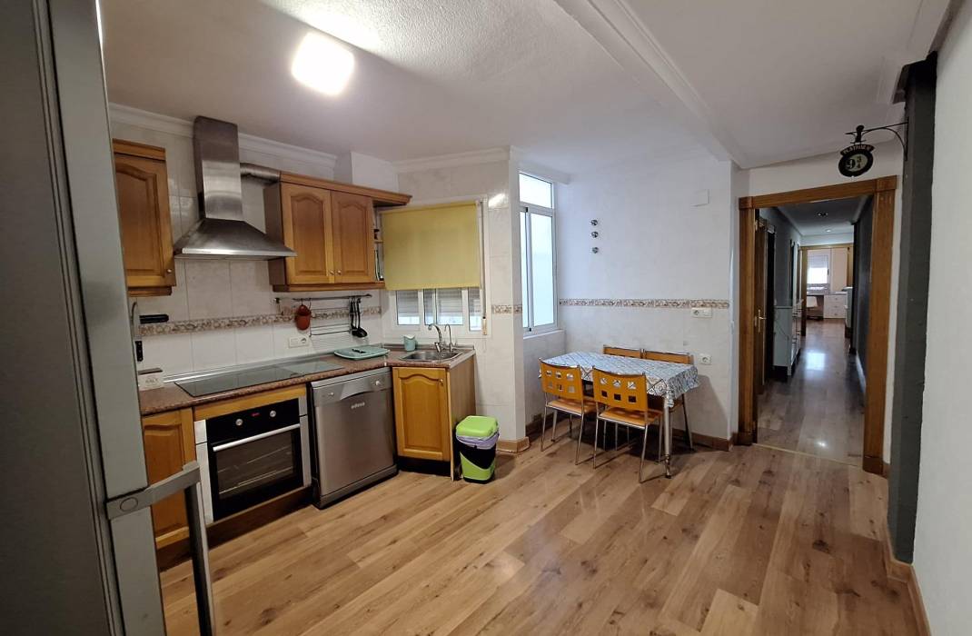 Resale - Apartment - Torrevieja - torrevieja