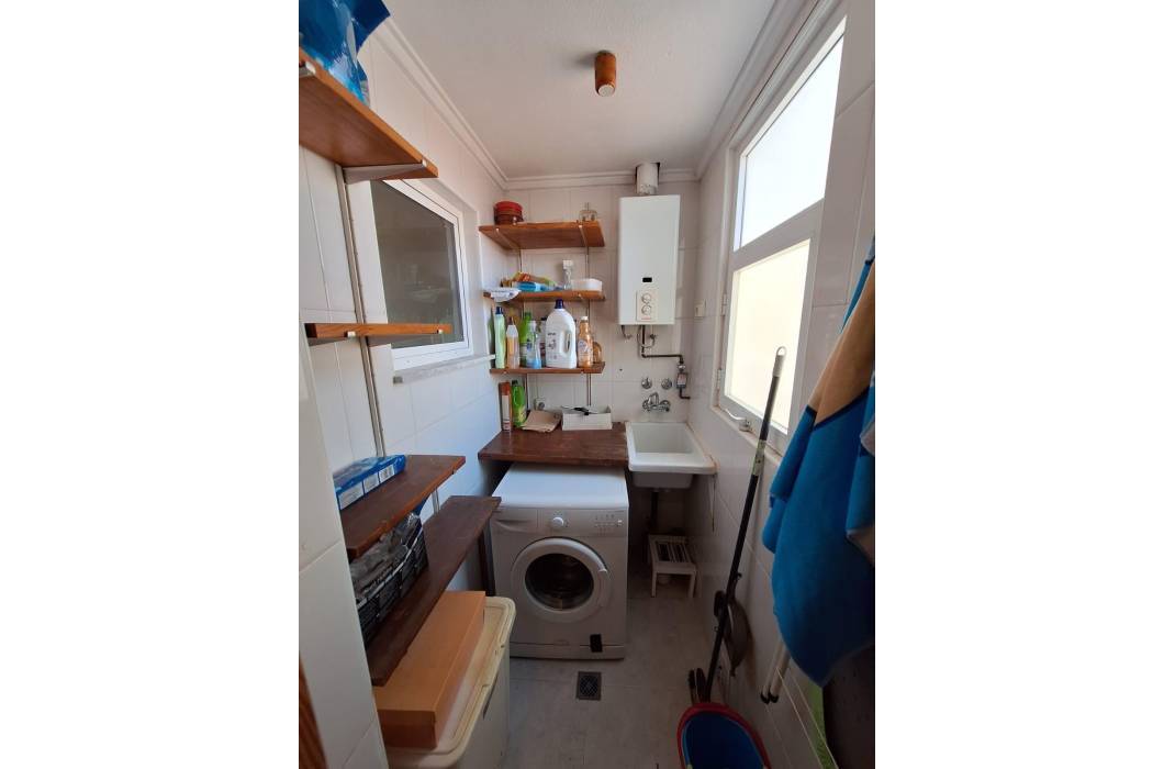 Resale - Apartment - Torrevieja - torrevieja