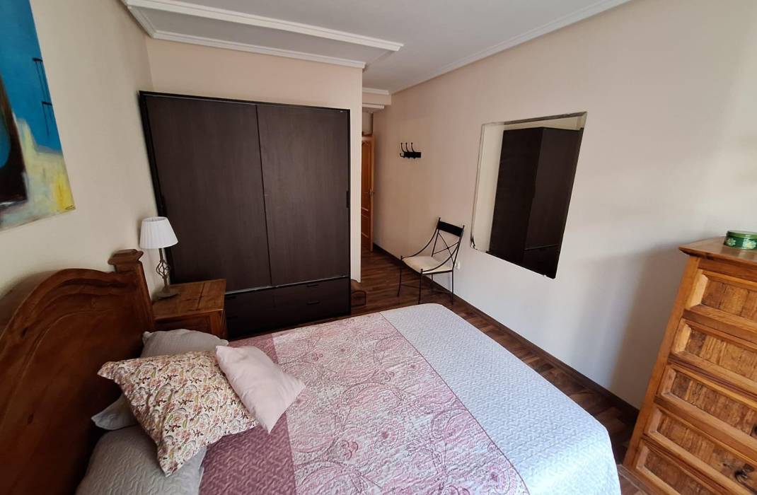 Resale - Apartment - Torrevieja - torrevieja